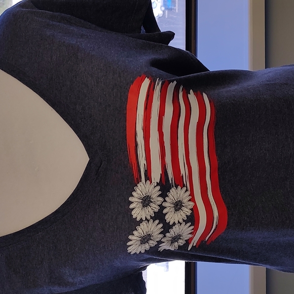 Hanes V Neck T-Shirt with Daisy Flag - Navy Heather (See Description on … - Picture 16 of 16